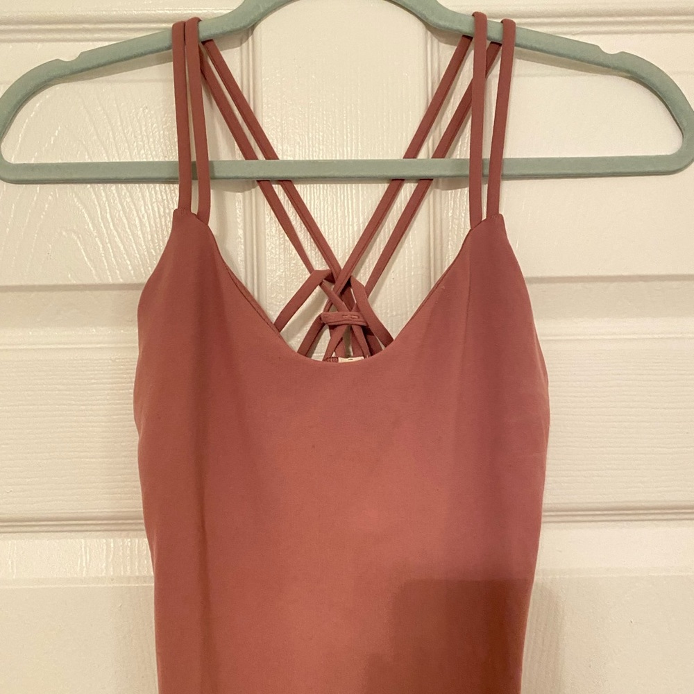 Lululemon tank